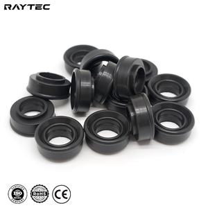 Guarnizione Inferiore per Iniettore Carburante in Gomma FKM 16.4x9x6.9mm, Anello di Tenuta per Iniettore Auto, Ricambio per Riparazione Iniettori, Nuovo - Product Image 1