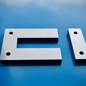 قلب التصفيح الكهربائي UI-90، فولاذ السيليكون <span class=keywords><strong>CRNGO</strong></span> للمحولات منخفضة الجهد - Product Image 4