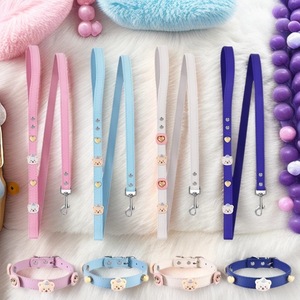 <span class=keywords><strong>Collier</strong></span> en cuir créatif <span class=keywords><strong>pour</strong></span> <span class=keywords><strong>chien</strong></span> avec laisse <span class=keywords><strong>anti</strong></span>-collision et bijoux en forme d'ours de dessin animé mignon à faire soi-même - Product Image 2