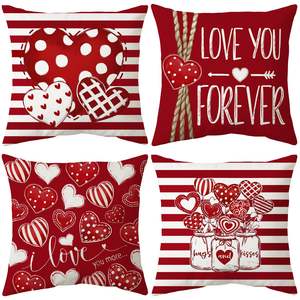 Housse de coussin pour la Saint-Valentin, toujours amoureuse de vous, housse de coussin rayée en forme de cœur rouge, adaptée à la décoration de la maison - Product Image 1