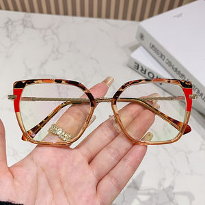<span class=keywords><strong>308</strong></span> nouveauté Style Vintage lunettes optiques à la mode grand cadre changement de couleur lunettes solide motif oeil de chat pour femmes et hommes - Product Image 1