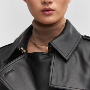 Abrigo de Cuero para Mujer de Alta Calidad, Diseño de Moda Invernal, Cuello Camisero, Diseño Personalizado, Manga Larga - Product Image 4