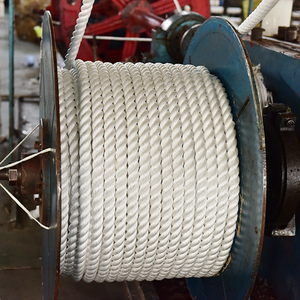 <span class=keywords><strong>Corde</strong></span> en nylon torsadé à 3 brins de <span class=keywords><strong>corde</strong></span> haute résistance pour l'amarrage/le remorquage/l'emballage/le travail de la barge et de la drague - Product Image 2