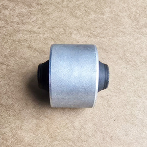Bague de bras de suspension supérieur pour Toyota Lexus Crown Reiz 48610-59125 48630-59125 en acier au manganèse, pièce de rechange neuve - Product Image 1