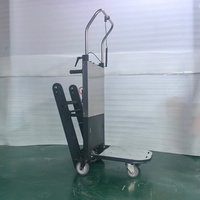 Machine à grimper les escaliers JG Crawler avec moteur DC, idéale pour les industries agricoles, de la construction, du commerce de détail et de la restauration.