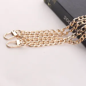 Metal Chain Factory Wholesale High Quality Fashion Light Gold Color Metal Bag Chain For Bag Accessories