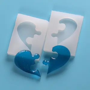 2pcs Di Puzzle Del Cuore di Amore Del Silicone Della Muffa Del Mestiere Della Resina FAI DA TE Strumenti di Stampo Della Torta Del Fondente di Cioccolato Che Decora Cupcake Topper Stampi