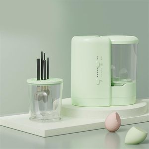 เครื่องซักผ้าขนาดเล็ก 2-in-1 และเครื่องทำความสะอาดแปรงแต่งหน้า แบบพกพา ชาร์จผ่าน USB พร้อมถ้วยเปลี่ยนได้สองใบ - Product Image 1