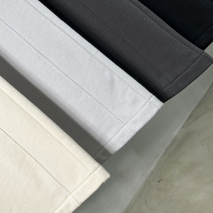 Fabricant de pantalons de survêtement personnalisés 350 g/m² coupe régulière décontractée, pantalons de <span class=keywords><strong>jogging</strong></span> à jambe large et <span class=keywords><strong>évasé</strong></span>e - Product Image 3