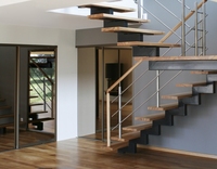 Fournisseur chinois de plans d'escaliers en acier, marches en bois, poutre simple avec poignée d'escalier en acier inoxydable
