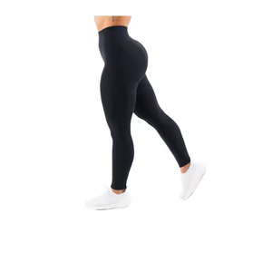 Leggings thermiques Aura pour femmes noires Vêtements de sport taille haute 100% coton respirant extensible avec imprimé africain Détail de la taille - Product Image 2