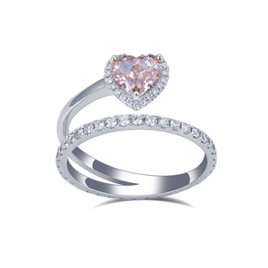 Anillo <span class=keywords><strong>solitario</strong></span> de <span class=keywords><strong>diamante</strong></span> de laboratorio de corazón VS HPHT Rosa 1.3CT personalizado de <span class=keywords><strong>oro</strong></span> de 18 quilates de 1/2" - Product Image 1