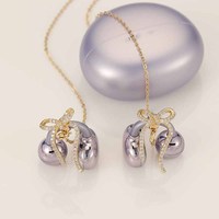 Bijoux de mode Écouteurs Bluetooth sans fil avec boucles d'oreilles rotatives en forme de fleur pour femmes et filles