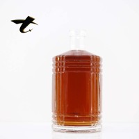 Bouteille en verre cylindrique de 500 ml, grande capacité, avec bouchon, logo personnalisé, pour whisky, vodka, spiritueux, emballage de luxe, vente en gros