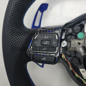 Venta al por Mayor de Productos Nuevos: Volante de Coche de Fibra de Carbono con Costuras de Cuero Perforado para Volkswagen Golf 6ª Generación GTI - Product Image 6