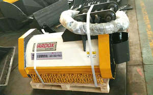 Broyeurs à fléaux montés sur excavatrice avec moteur conçu pour une <span class=keywords><strong>coupe</strong></span> efficace de l'herbe et des arbustes - Product Image 4