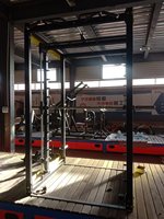 XR1006 Machine de fitness 3D Smith avec rack de squat frontal, barres de traction, pour musculation et exercices de poitrine