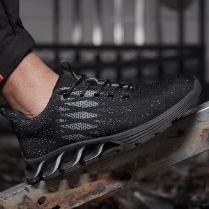 Chaussures <span class=keywords><strong>de</strong></span> sécurité <span class=keywords><strong>de</strong></span> travail pour femmes, vente chaude 8812, souples, antidérapantes, légères, rouges, unisexes, résistantes, avec embout en acier - Product Image 2