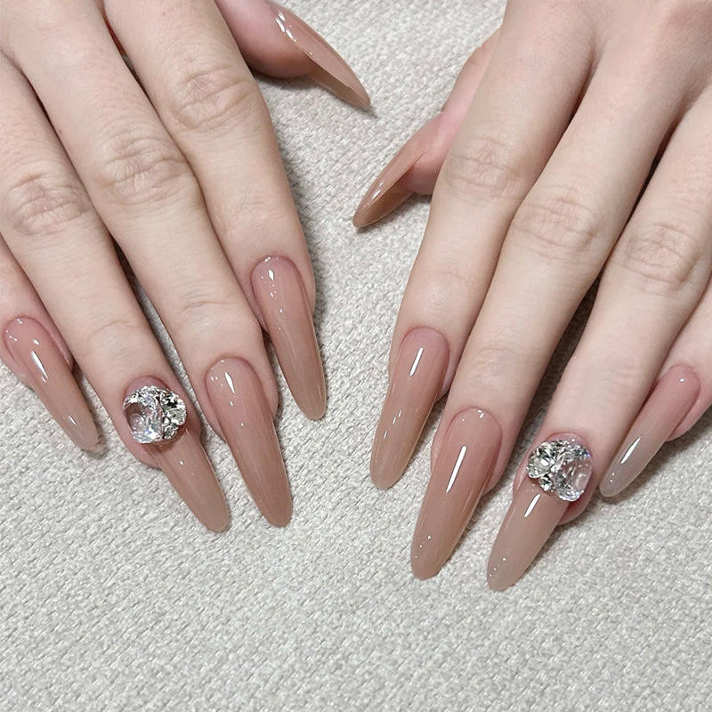 BY1972สง่างามและสง่างาม