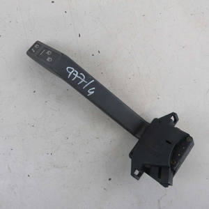Palanca de control del interruptor de faros Iveco Cacciamali usada (71546) - Product Image 1