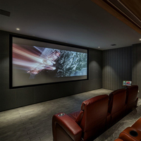 Écran de projection motorisé électrique blanc mat HD 150 pouces 16:9 pour les cinémas à domicile, les salles de réunion, l'éducation