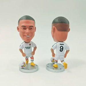 Statuette Personalizzate in Resina Bobblehead di Calciatori <span class=keywords><strong>Ronaldo</strong></span> e Messi, Souvenir con Testa Oscillante, Ornamenti per Auto - Product Image 6