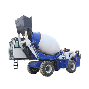 <span class=keywords><strong>Camion</strong></span> malaxeur à béton autochargeur d'occasion de Chine avec une capacité de 5,5 m3 à 6,5 m3, moteur comme composant principal, machine à pompe à béton - Product Image 4
