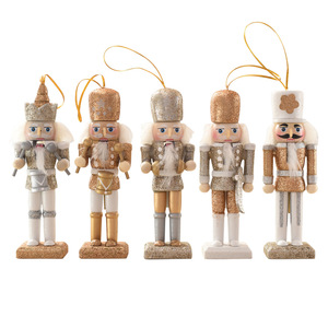 Phong cách Châu Âu vẽ tay thân thiện với môi trường bóng loáng <span class=keywords><strong>nutcracker</strong></span> con rối bằng gỗ dễ thương Cây giáng sinh Mặt dây chuyền trang trí nhà - Product Image 5