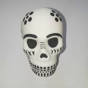 Nouvelles décorations créatives pour jouets, ornements suspendus, crânes mignons à rebond lent, jouets Halloween moelleux et effrayants - Product Image 4