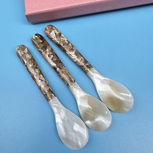 Cuillère à long manche de 12 cm en nacre, design vintage, pour caviar, masques faciaux, cuillères de luxe en coquille de nacre - Product Image 4