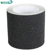 Bande antidérapante de sécurité antidérapante à haute traction Ruban antidérapant en PVC imperméable avec adhésif acrylique pour la sécurité des escaliers et des marches extérieurs