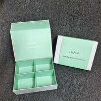 Boîte de luxe à 4 compartiments avec couvercle rabattable et étui extérieur imprimé feuille d'or rose pour kit d'aligneurs transparents