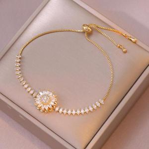 Service d'approvisionnement unique pour colliers, bagues et boucles d'oreilles pour femmes, agent d'achat en Chine à Yiwu - Product Image 3