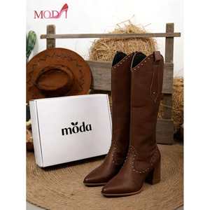 Botas Altas de Mujer Modi con Tacón Grueso, Detalle de Remaches, Pantorrilla Ancha, Material TPU, Antideslizantes, Estilo Vacacional - Product Image 3