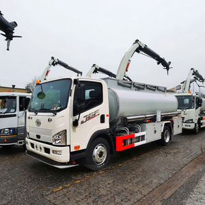 Camion-citerne à huile d'occasion 4x2 à prix d'usine, capacité de 15001 à 30000 L et charge de 31 à 40 T - Product Image 2