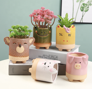 Pot de fleurs minimaliste unique en porcelaine faite à la main, motif animal de dessin animé, finition émaillée, trou de drainage, <span class=keywords><strong>sur</strong></span> <span class=keywords><strong>pied</strong></span>, pour <span class=keywords><strong>intérieur</strong></span> - Product Image 5