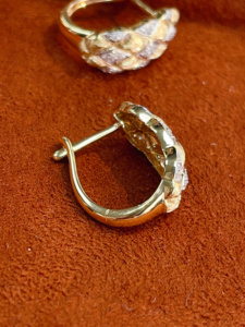 เครื่องประดับซินฟลายสำหรับผู้หญิง ทองคำแท้ 18K ต่างหูเพชรธรรมชาติ สำหรับงานแต่งงาน วันเกิด วันครบรอบ ของขวัญสำหรับคุณแม่ แฟนสาว - Product Image 4