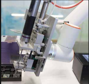 ذراع روبوت تعاوني للالتقاط والوضع مع محرك من الفولاذ المقاوم للصدأ، حمولة 16 كجم للتحميل والتفريغ الصناعي للأغطية البلاستيكية - Product Image 3