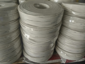 Cable <span class=keywords><strong>de</strong></span> Alimentación <span class=keywords><strong>de</strong></span> Cobre con Conductor Sólido NYM - Aislado y Revestido con PVC para Uso Subterráneo - Cable Eléctrico con Clasificación IP20 - Product Image 1