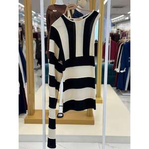 Vestido Asimétrico de Punto con Cuello Redondo Negro Ecrú para Uso Diario Casual Transpirable - Product Image 2