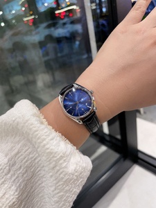 Montres analogiques classiques pour hommes avec cadran dégradé effet soleil, fenêtre de date et bracelet en cuir gaufré croco Omegaes - Product Image 4