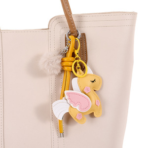 Colgante creativo de lujo para bolso de otoño-invierno, hecho a mano con costuras en contraste y diseño de <span class=keywords><strong>caballo</strong></span>, también como colgante para teléfono - Product Image 6