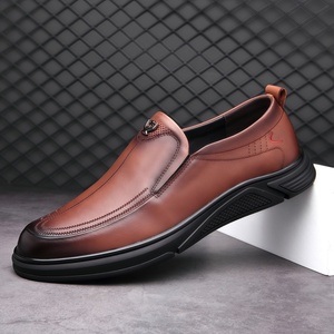 Zapatos de Diseñador de Lujo para <span class=keywords><strong>Hombre</strong></span>, Nuevos Modelos 2026, Casuales de Negocios, Transpirables, con Suela de Goma Antideslizante, para Hombres de Mediana Edad, Venta Directa de Fábrica - Product Image 2