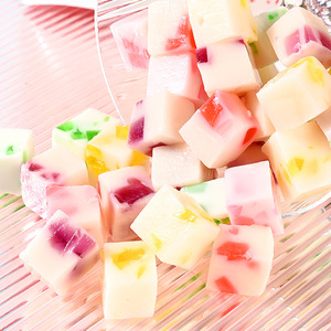 Caramelle Gommose Boni Piglet Sour Chewy a Forma di Cubo 230g/Confezione, Gusti Assortiti di Frutta e Yogurt Multicolore, Fragole - Product Image 4