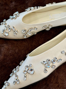 Chaussures plates de luxe pour femmes, style designer personnalisé, à bout pointu, respirantes et légères, pour mariage - Product Image 2