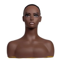 Tête de Mannequin Femme Noire Réaliste avec Épaules pour Présentation de Perruques - Idéale pour le Maquillage et la Mode