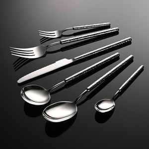 Couteau, fourchette et cuillère en acier inoxydable 304, motif marteau diamant, luxe léger, rétro, poli miroir, haut de gamme, pour steak et dessert - Product Image 4