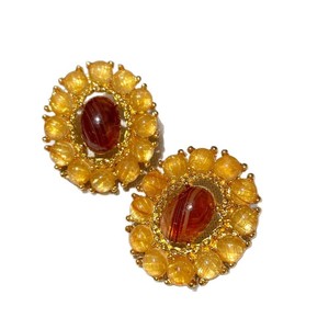 Pendientes de tuerca chapados en oro con forma de flor para mujer, joyería vintage de aleación para fiesta con engaste de bisel de cristal ámbar - Product Image 4
