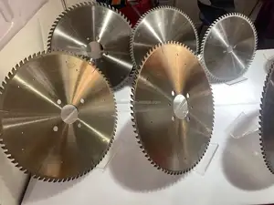 Lame de scie circulaire TCT de qualité industrielle, en acier diamanté, aussi bonne que <span class=keywords><strong>TENRYU</strong></span>, pour une coupe de l'aluminium à haute efficacité - Product Image 3