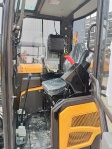 ApexMech Mini escavatore Diesel Kubota motore 3.5ton macchina 1.5ton peso operativo 3.5ton escavatore cingolato benna accessori - Product Image 5